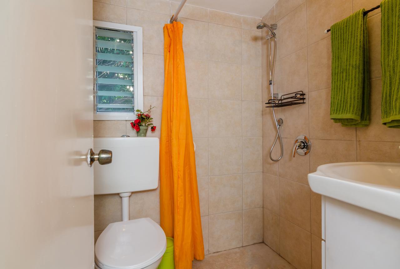 Yuval Orna'S Corner B&B 외부 사진