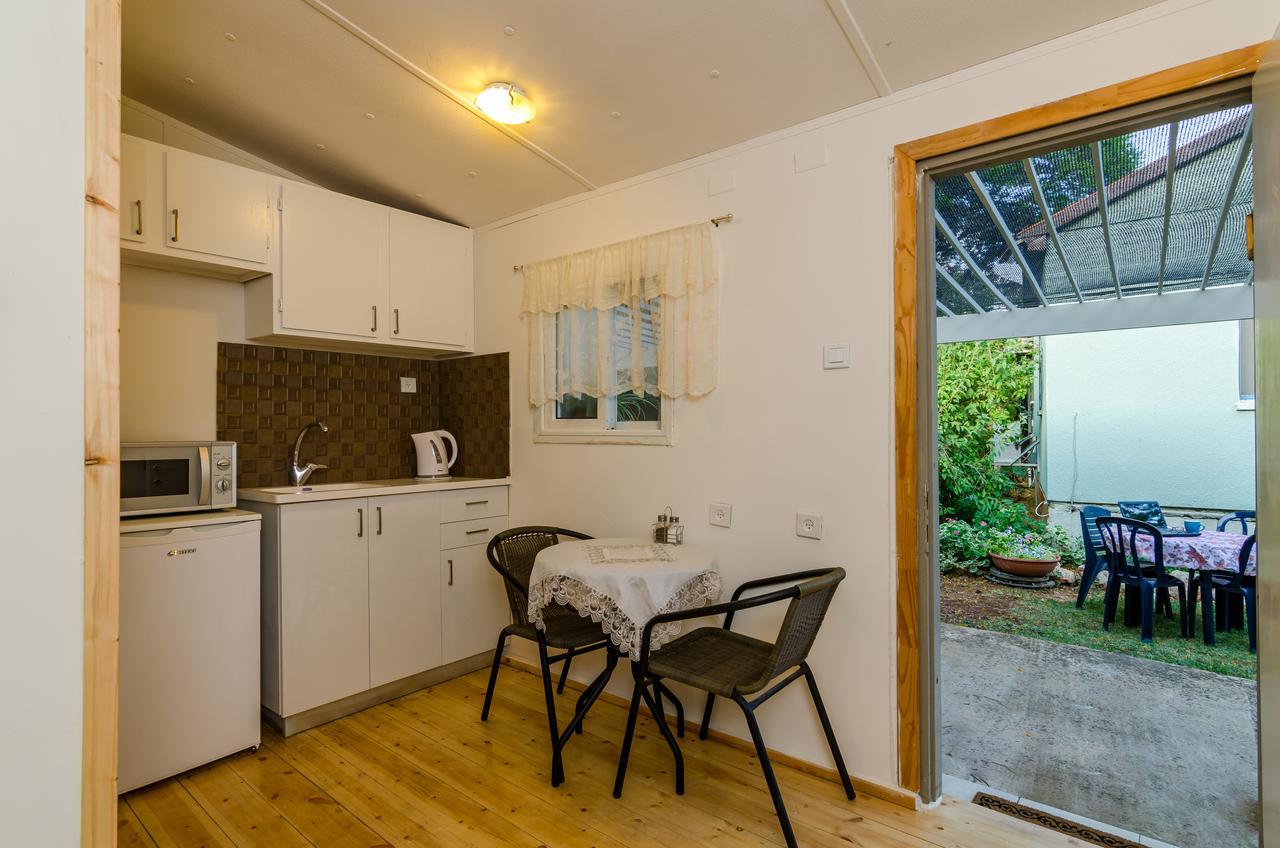 Yuval Orna'S Corner B&B 외부 사진